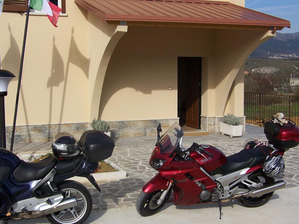 La Radice Hotel Paganica Exterior photo